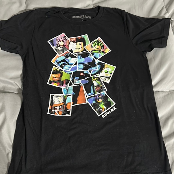 Roblox short sleeve shirt - Picture 1 of 3